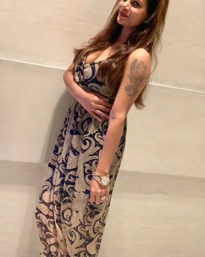Vaijapur Escort